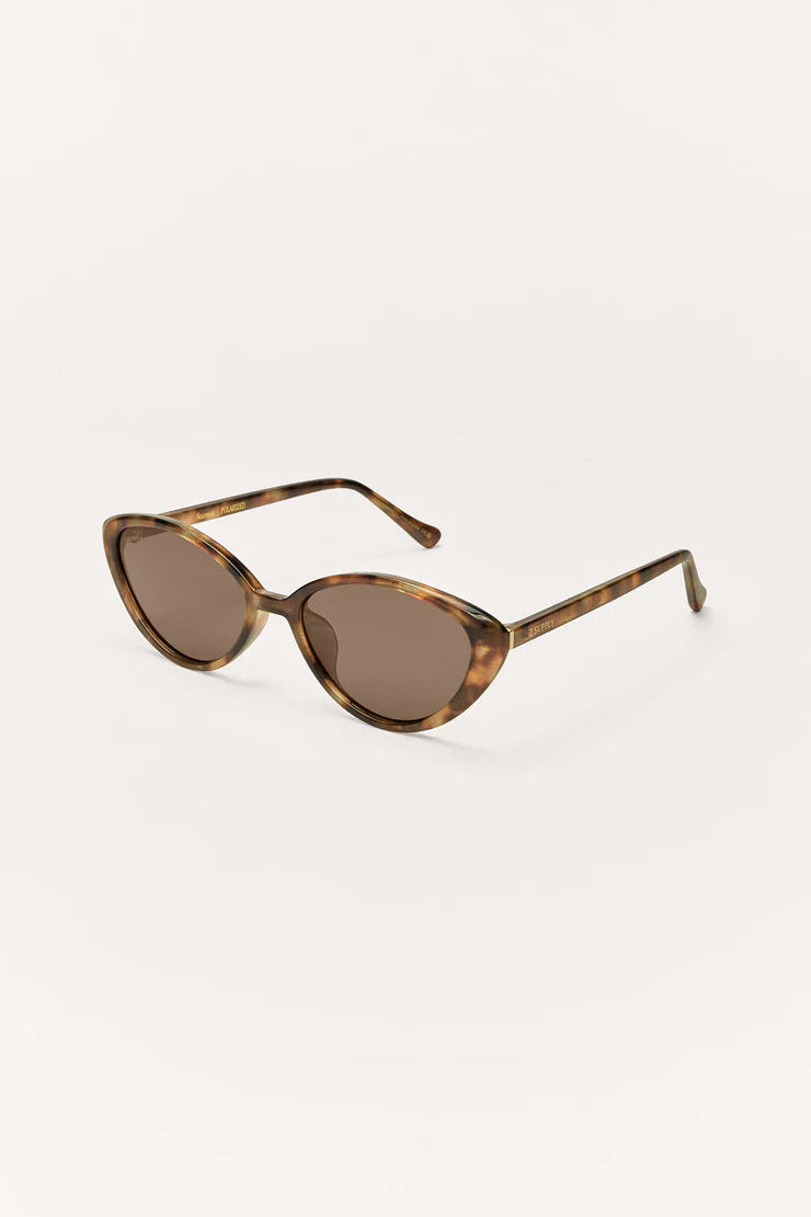 Lunettes de soleil écaille brune polarisées, vue de profil, verres marron