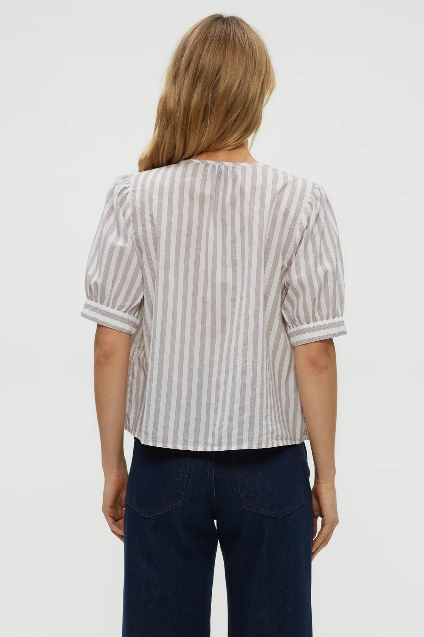 Fawn Femme Sleeve top in Espresso Combo back view