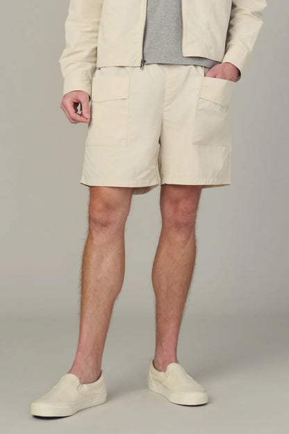 MODERN CARGO SHORT IN PAPYRUS FRONT VIEW