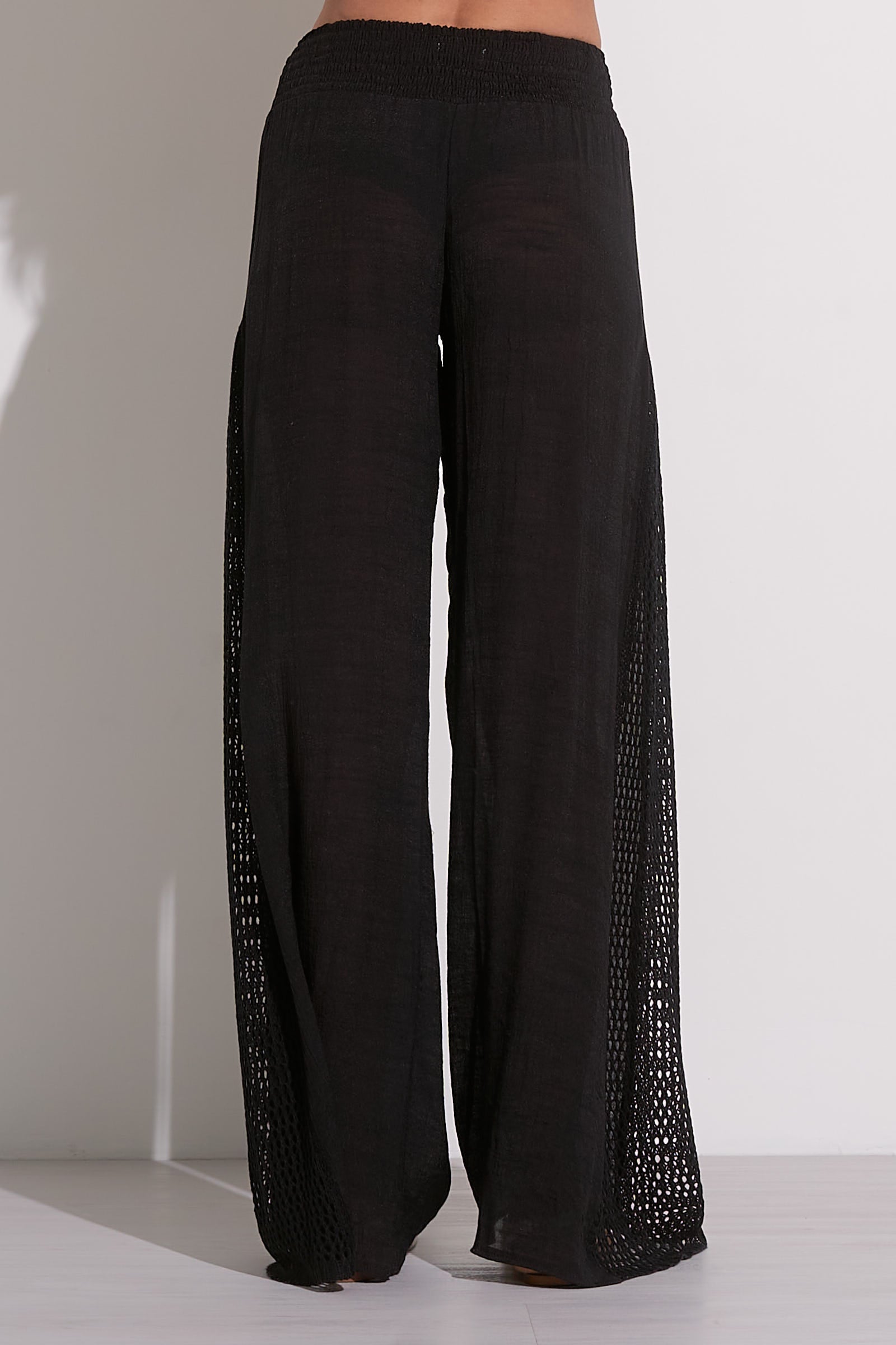 CROCHET PANTS IN BLACK BACK VIEW
