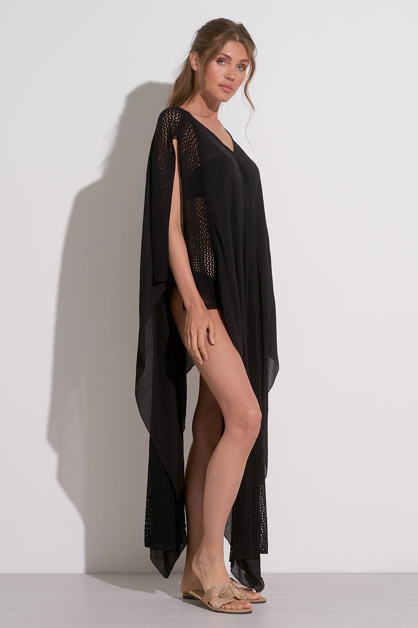 V-NECK CROCHET TRIM KAFTAN IN BLACK SIDE VIEW