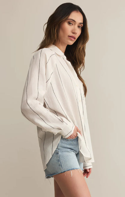 THE PERFECT LINE TOP IN WHITE SIDE VIEW