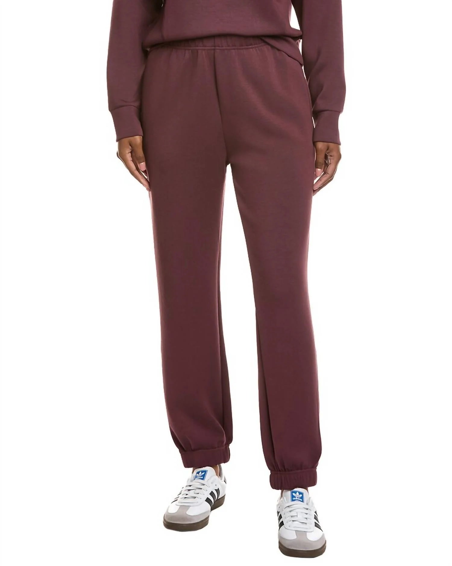 Cloud fleece jogger in merlot front view