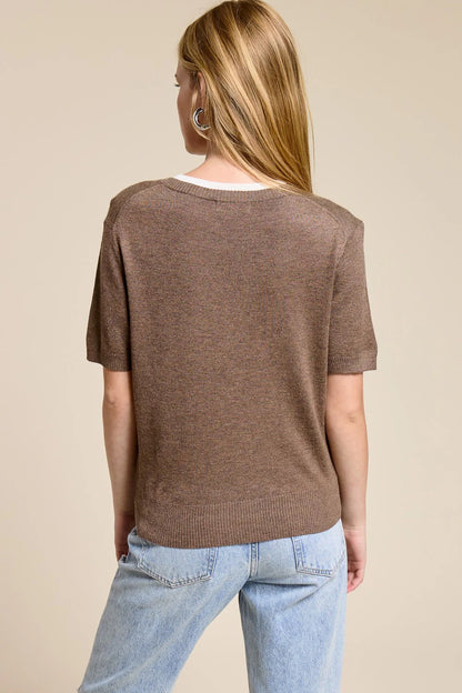 DOUBLE COLLAR TEE IN MOCHA/CREAM BACK VIEW