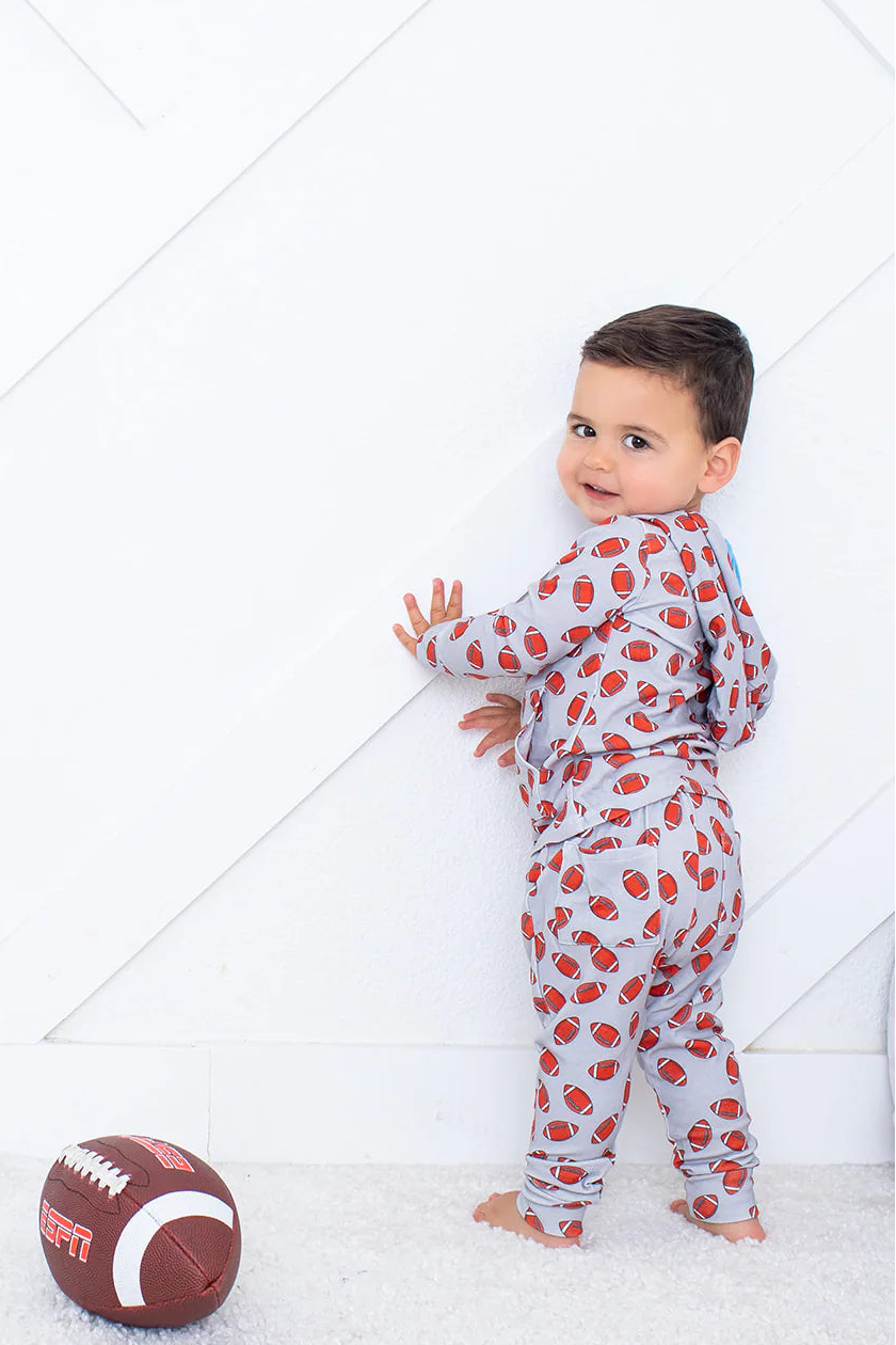 JOGGER SET IN FOOTBALL BACK VIEW