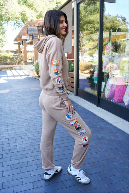 WINTER PATCH FLEECE JOGGER IN TOASTED ALMOND SIDE VIEW