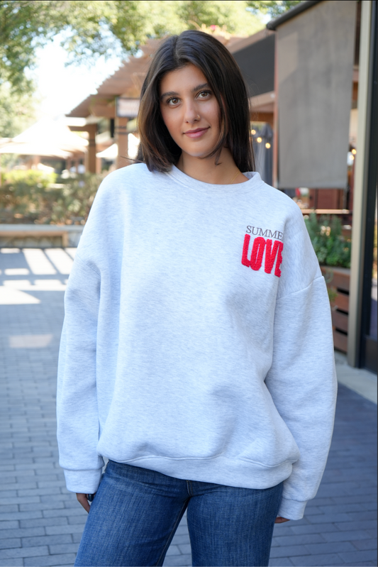 SUMMER LOVE FLEECE CREW NECK IN HEATHER GREY FRONT VIEW