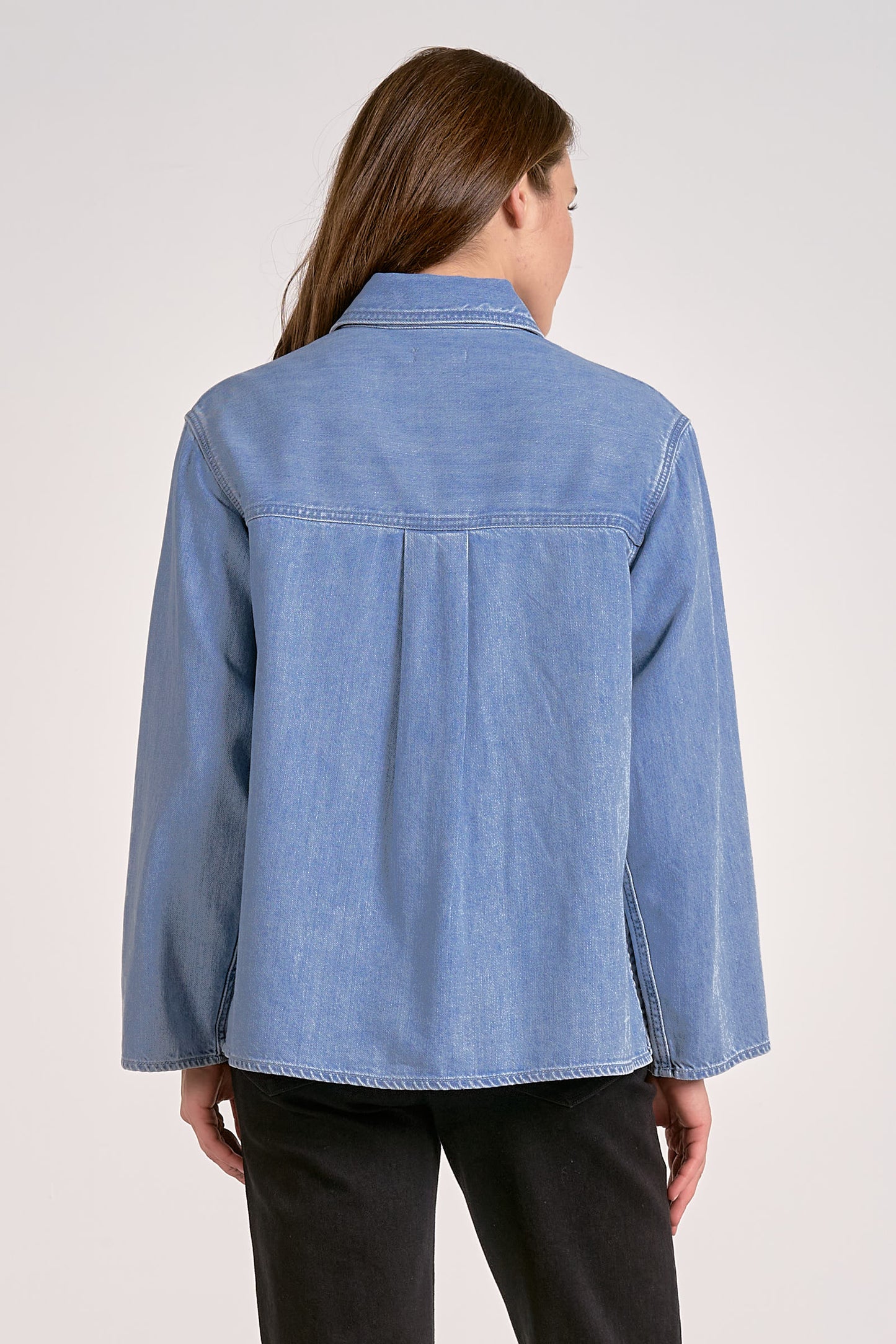 V-NECK COLLAR TOP IN DENIM WASH BACK VIEW