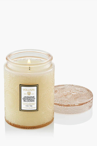 Small jar candle 5.5oz in jasmine midnight blooms