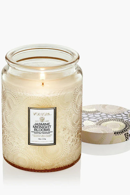 Large jar candle 18oz in jasmine midnight blooms