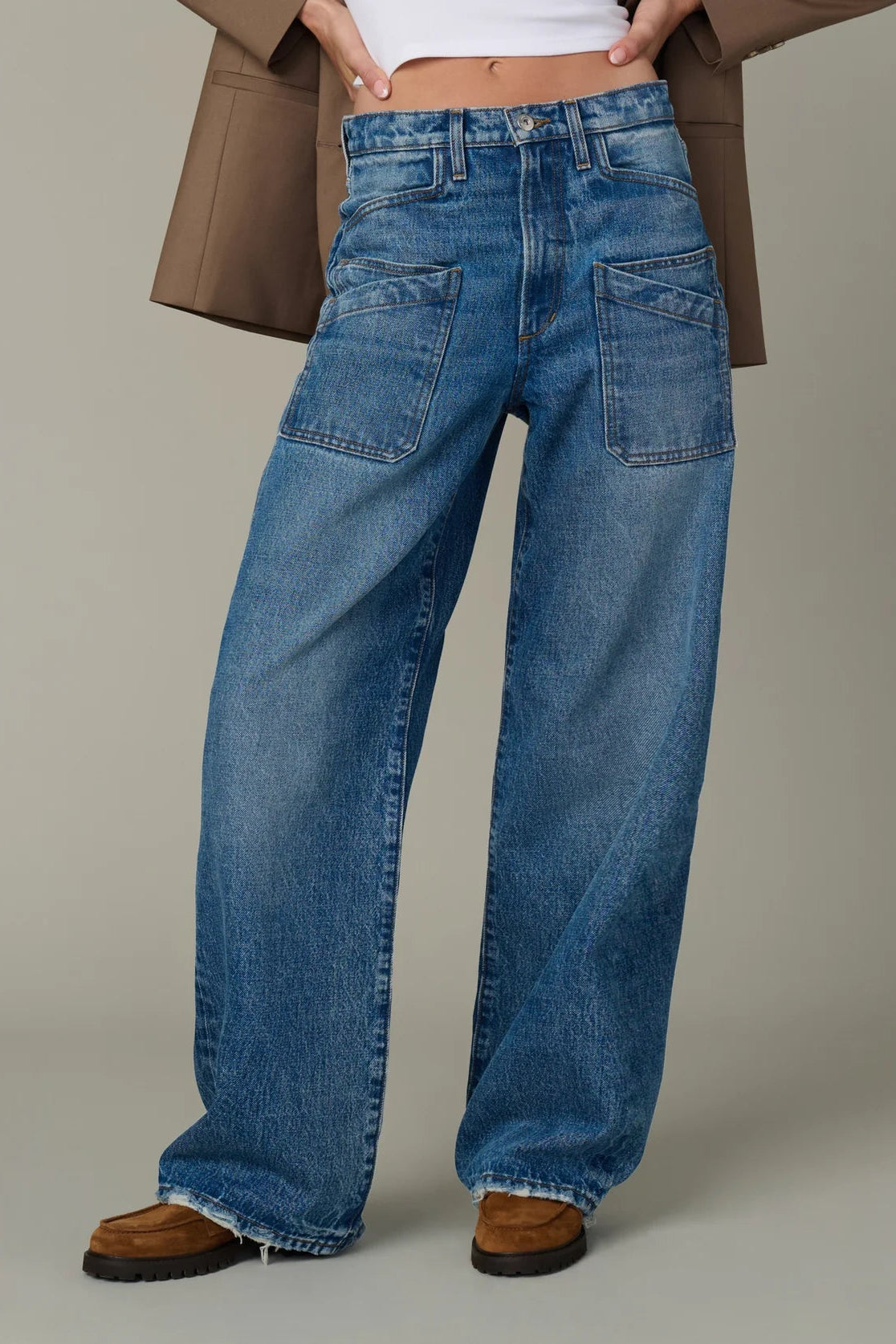 HARLOW DOUBLE POCKET JEAN IN GLORIOUS FRONT VIEW