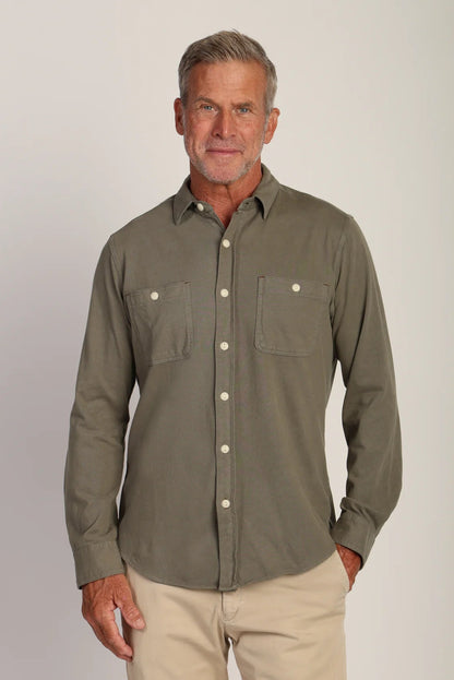 VINCE KNIT LONG SLEEVE SHIRT IN AGAVE FRONT VIEW