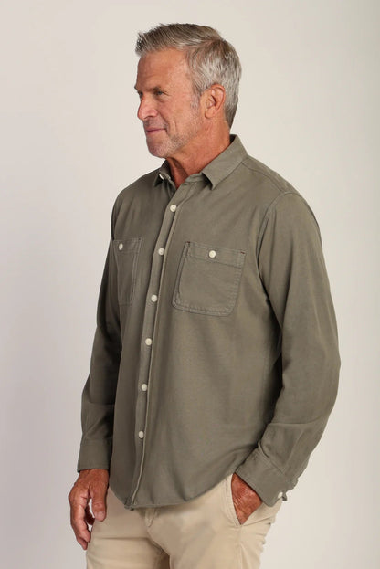 VINCE KNIT LONG SLEEVE SHIRT IN AGAVE SIDE VIEW