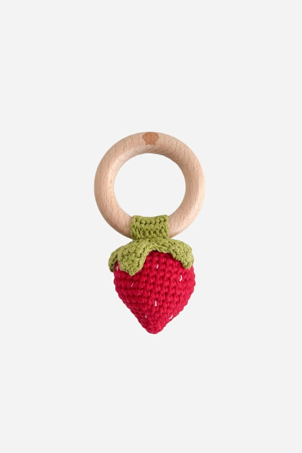 CROCHET RATTLE IN STRAWBERRY RED