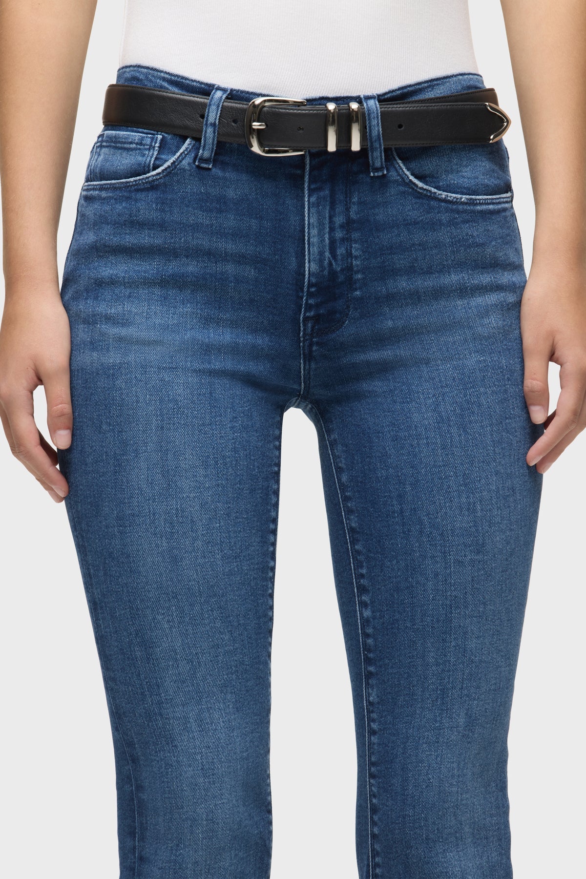 BARBARA HIGH RISE BOOTCUT IN LEAP YEAR FRONT VIEW CLOSEUP