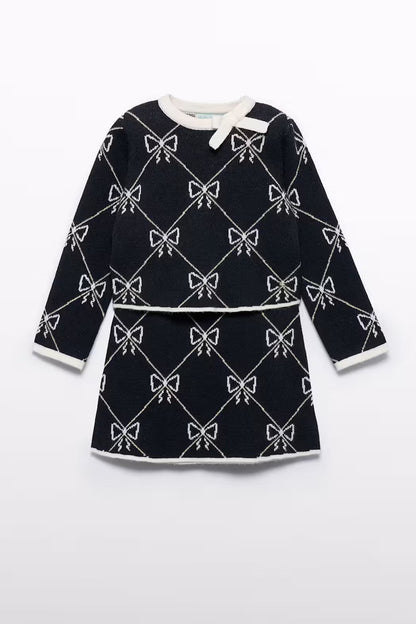 TRICOT SKIRT SET IN BLACK FRONT VIEW