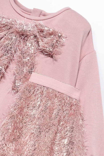 SEQUIN FRINGE SKIRT SET IN PETAL DETAIL VIEW