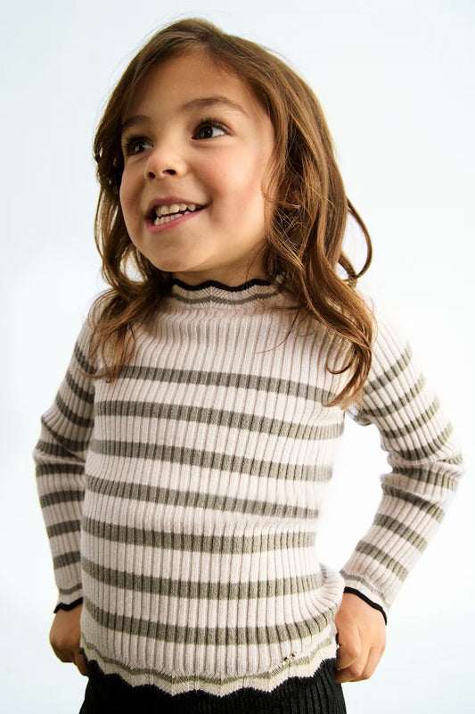 KNIT RIB TURTLENECK IN BEIGE/MARZIPAN FRONT VIEW