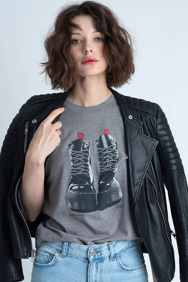 WEEKEND WARRIOR MUSHIE TEE IN GREY HEATHER FRONT VIEW