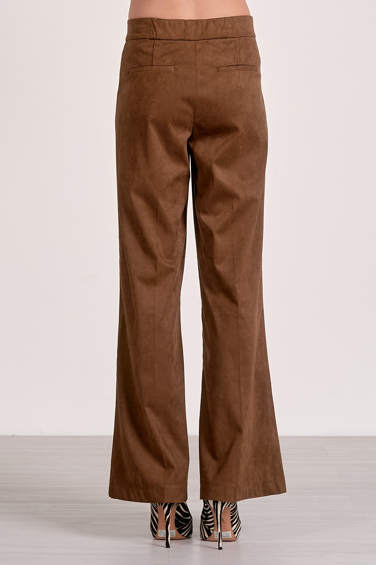 HIGH WAIST PANTS IN CHOCOLATE BACK VIEW