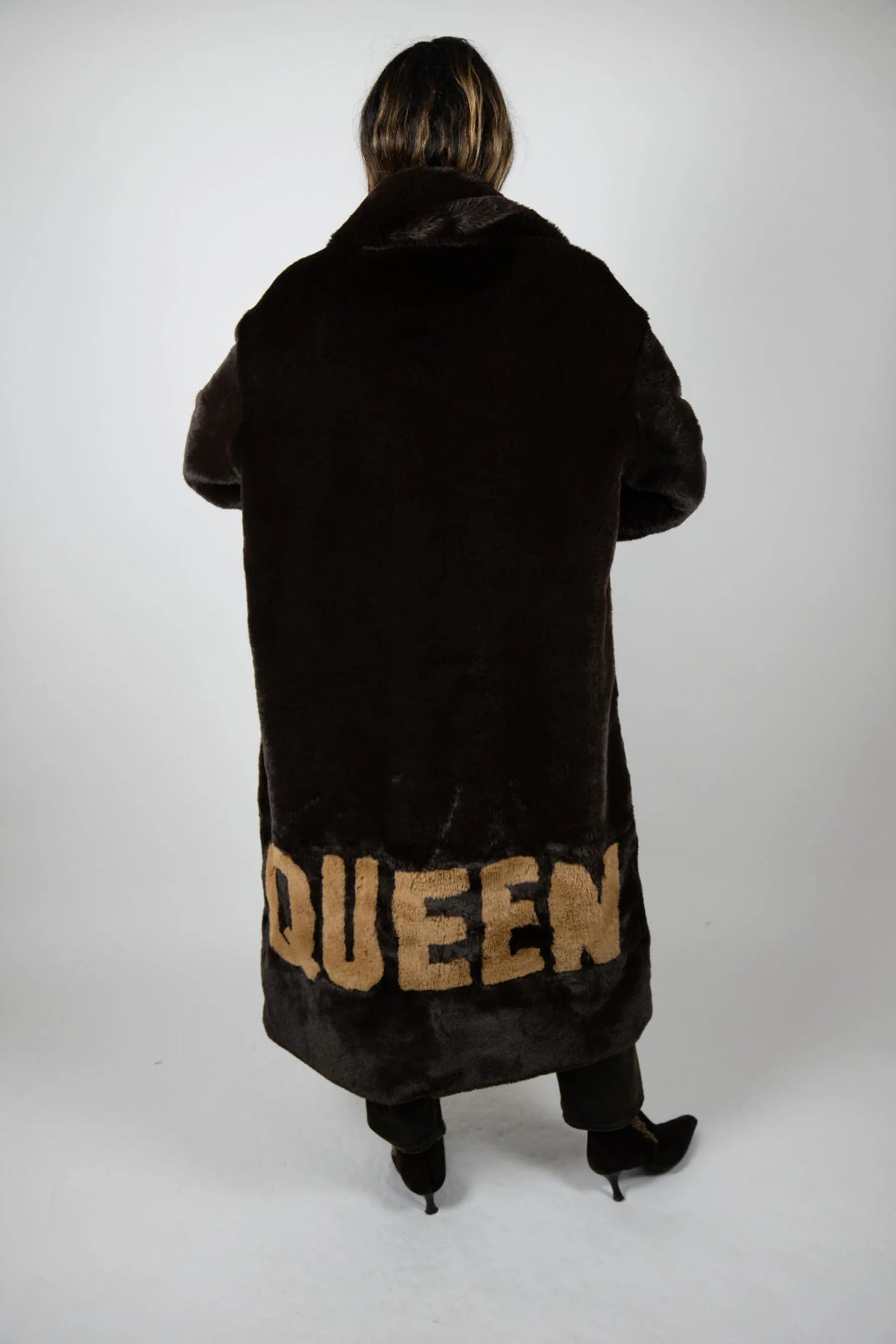 AJAX QUEEN JACKET IN CHOCOLATE BACK VIEW