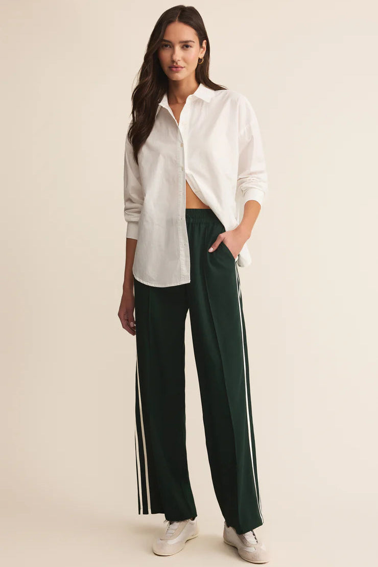 SAUNDER TRACK PANT IN GARLAND GREEN FRONT VIEW