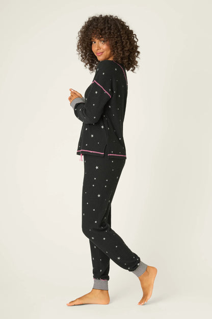 SKI JAMMIE CLASSICS PJ SET IN BLACK SIDE VIEW