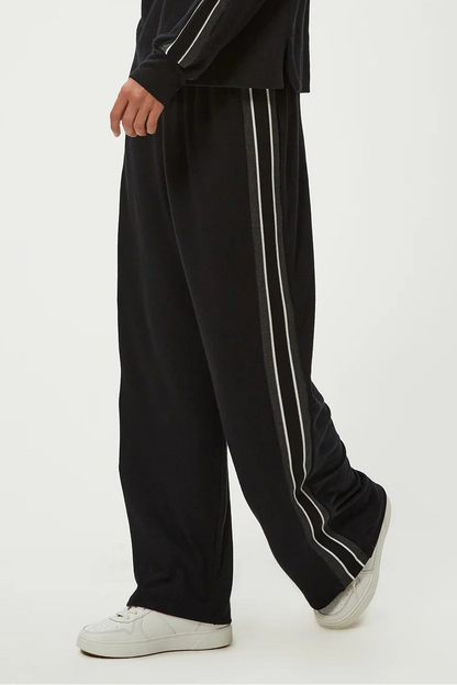 JUDY TRACK PANT IN BLACK SIDE VIEW