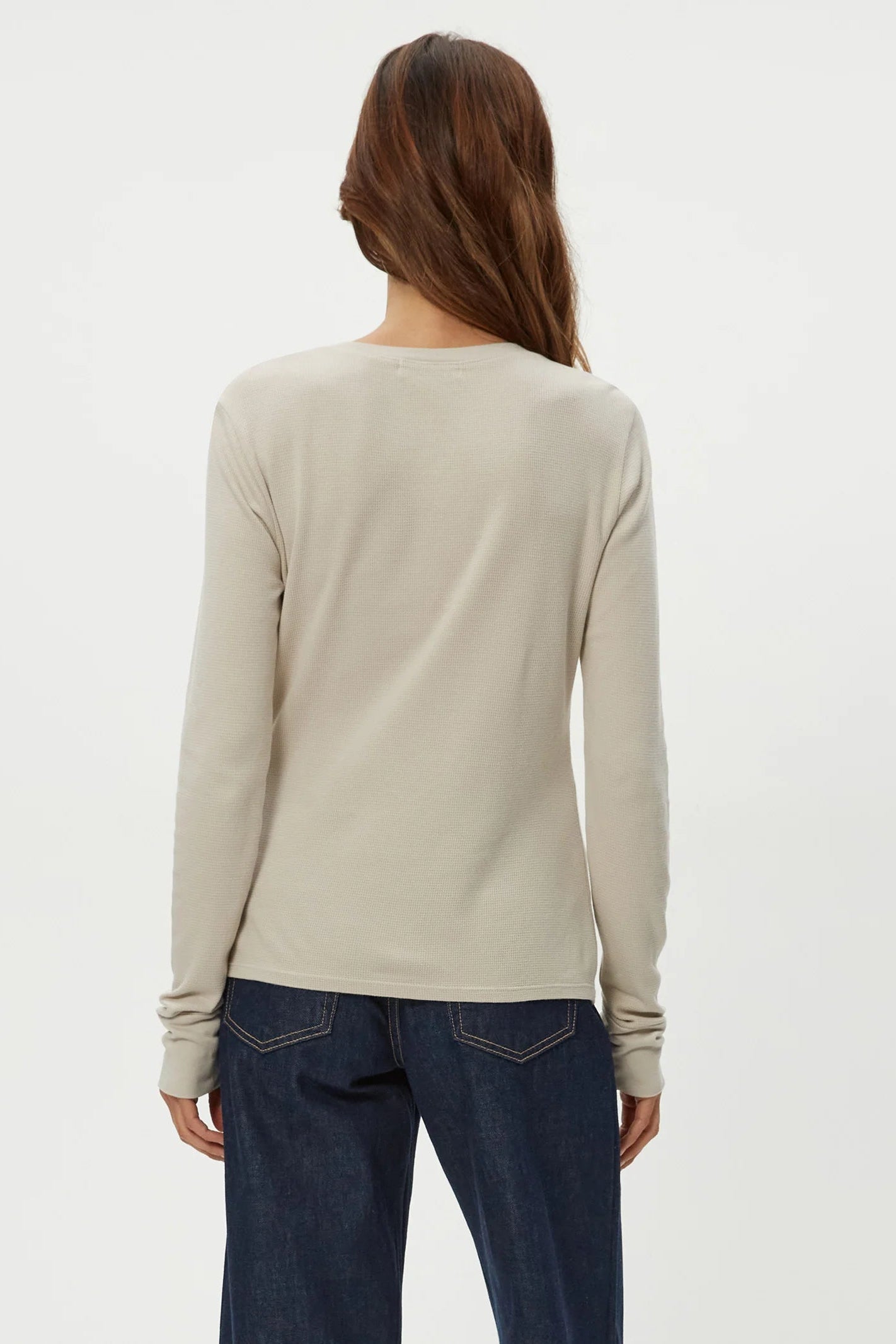 MINNIE HENLEY IN CEMENT/NUDE BACK VIEW