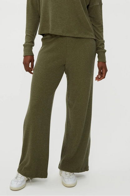 LEANN STRAIGHT RIB PANT IN TOPIARY FRONT VIEW