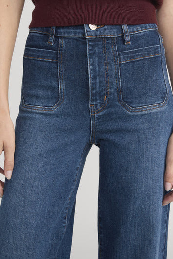 LE SLIM PALAZZO MODERNIST POCKET IN SAVIOR FRONT CLOSE UP VIEW