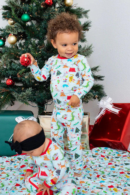 CHRISTMAS PAJAMA SET IN CRACKLING FRONT VIEW