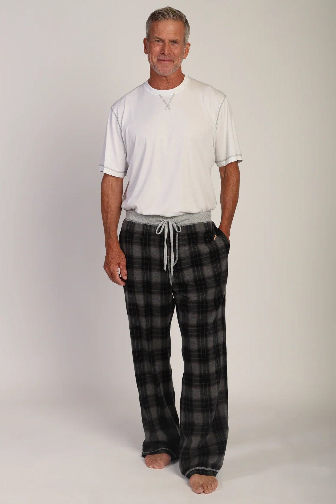 SUMMIT CHECKS FLANNEL PANT IN BLACK AND CHARCOAL FRONT VIEW