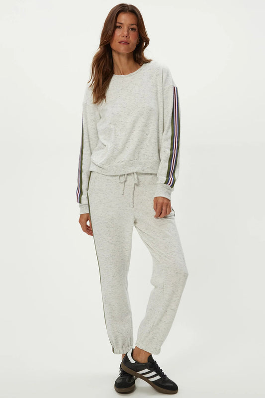 CARRIE CREW NECK SWEATSHIRT IN CHALK FRONT VIEW