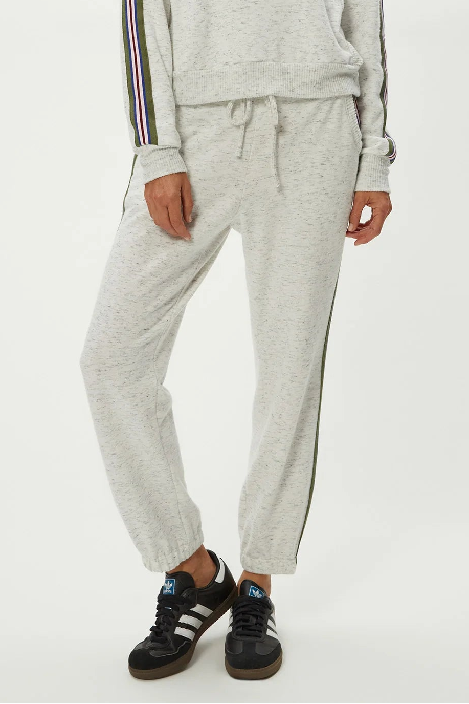 DANI JOGGER IN CHALK FRONT VIEW