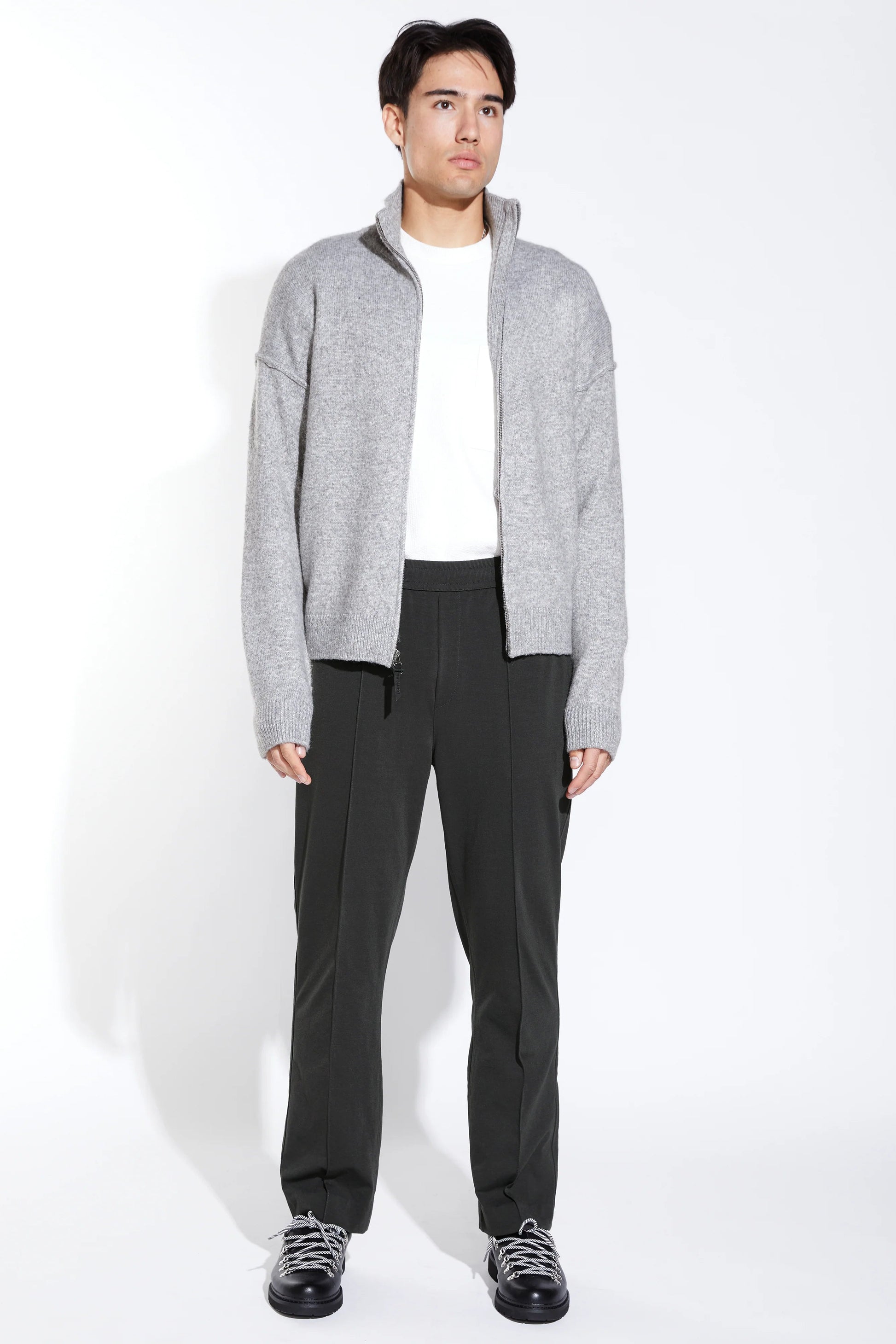 CALLAHAN OVERSIZED ZIP SWEATER JACKET IN HEATHER GREY FRONT VIEW