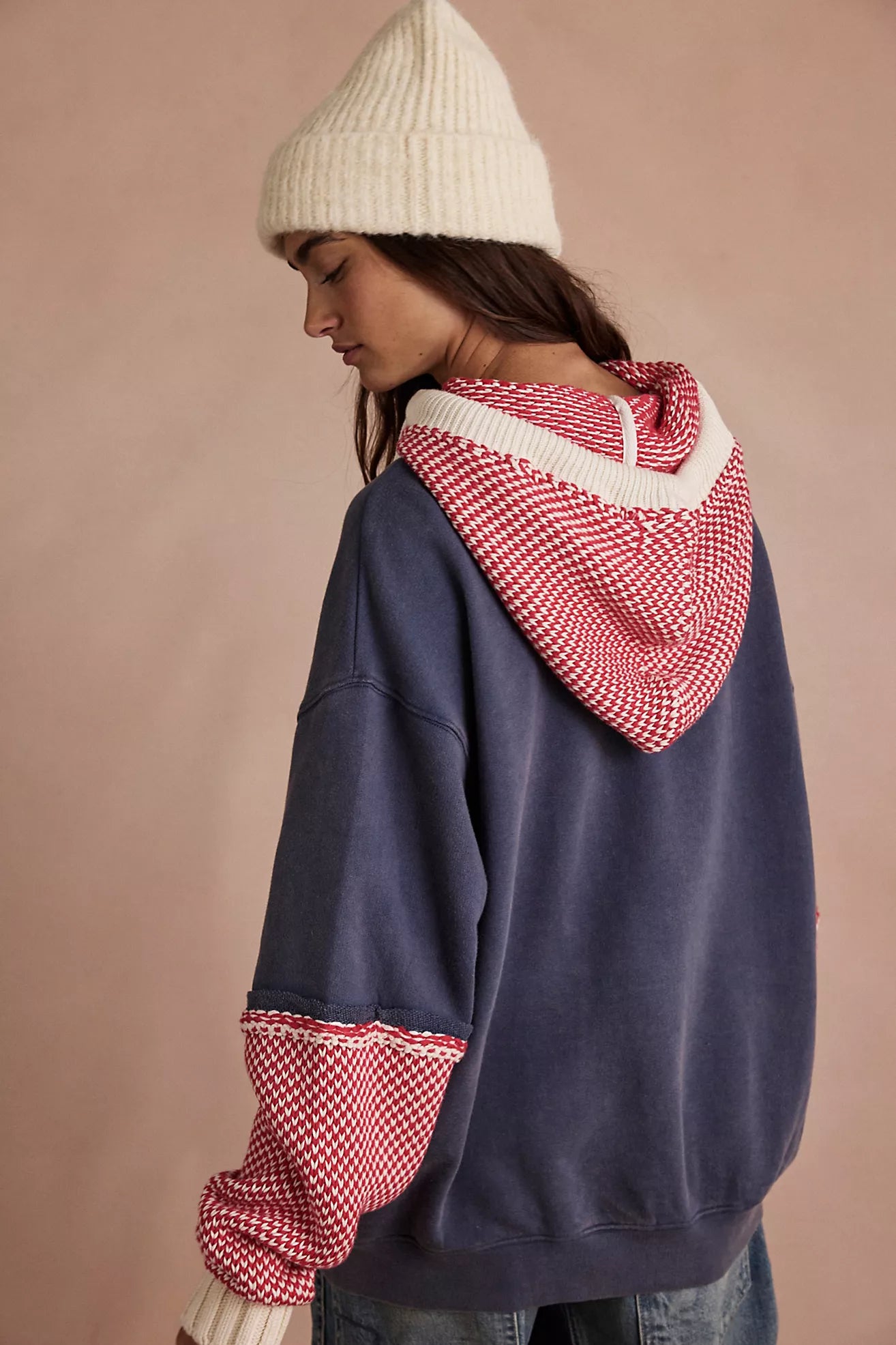 SNUG BONNET SWEATSHIRT IN INDIGO BACK VIEW