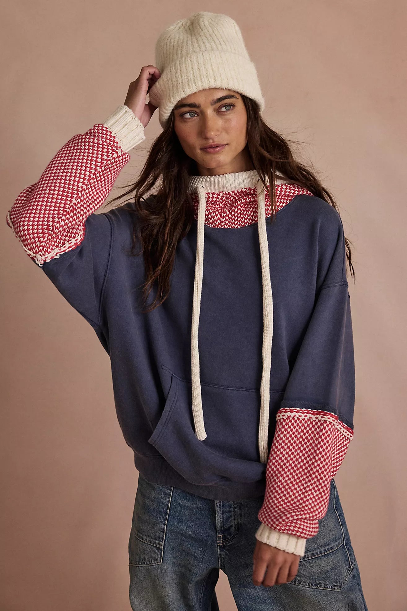 SNUG BONNET SWEATSHIRT IN INDIGO FRONT VIEW