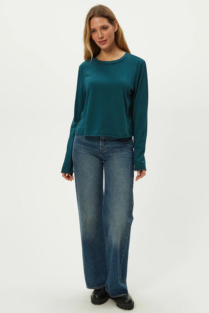 Aiko crew neck rolled edge tee in rainforest front view