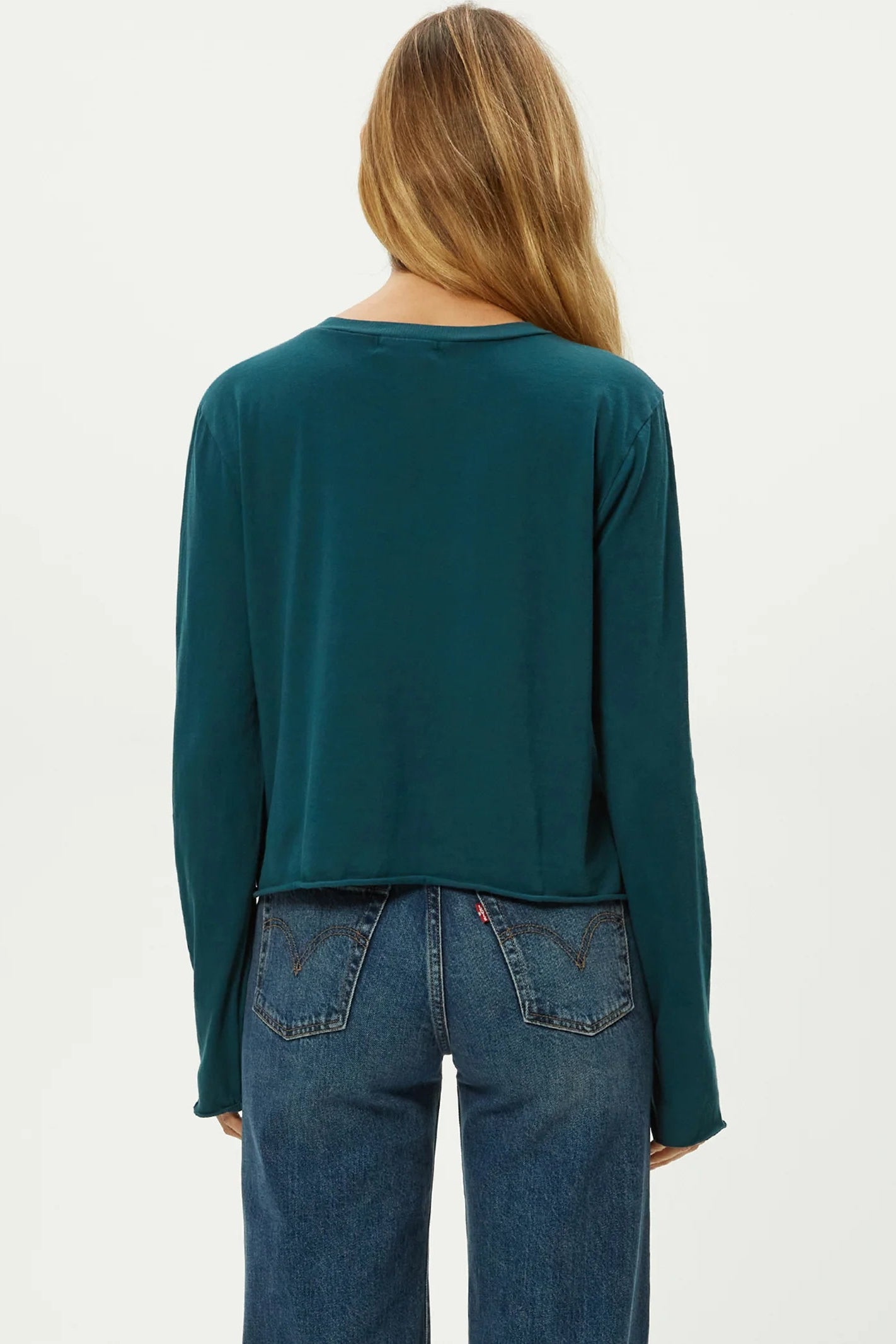 Aiko crew neck rolled edge tee in rainforest back view