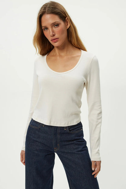 Lizzie long sleeve vneck tee in chalk front view