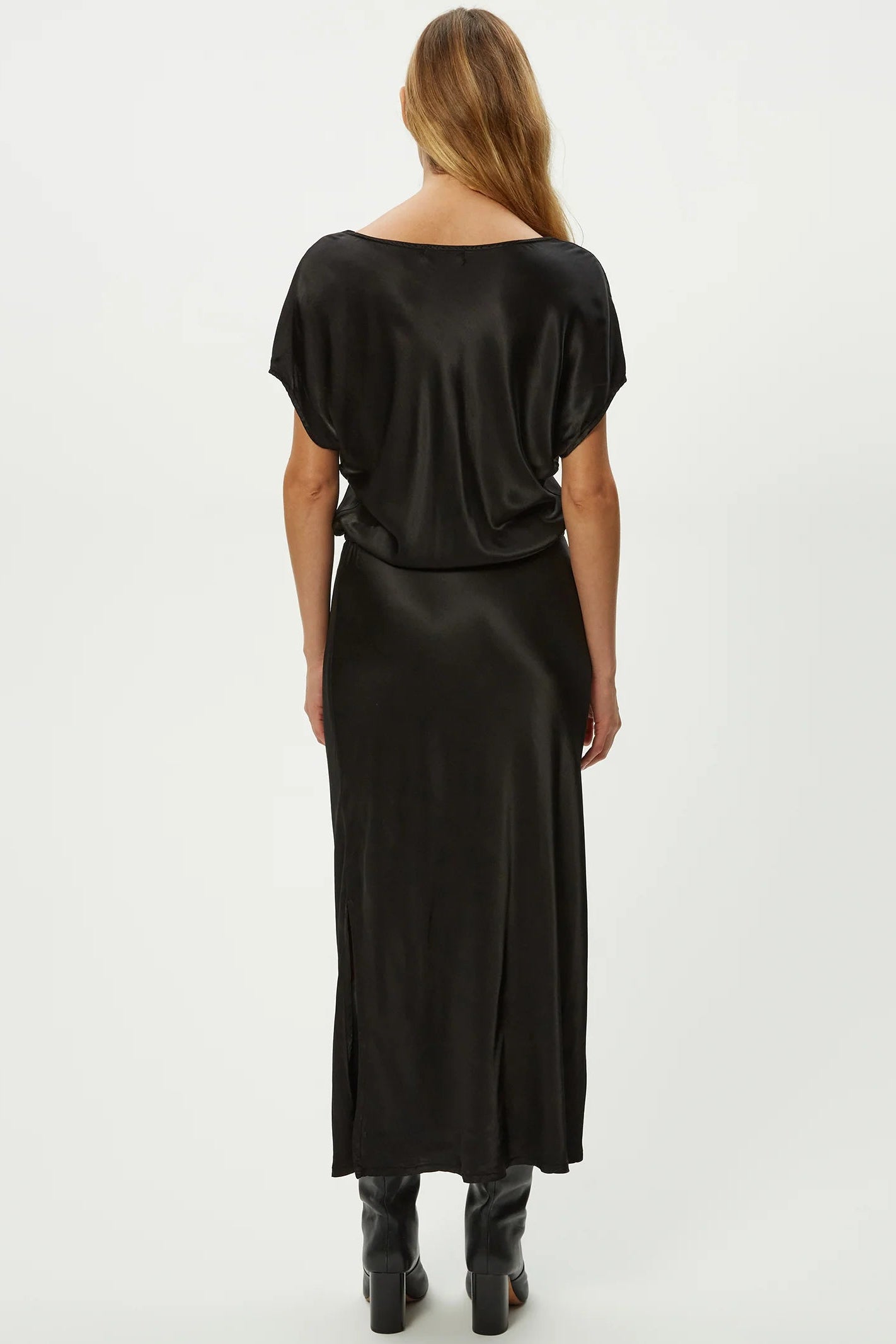 KARTER SHORT SLEEVE MIDI DRESS IN BLACK BACK VIEW