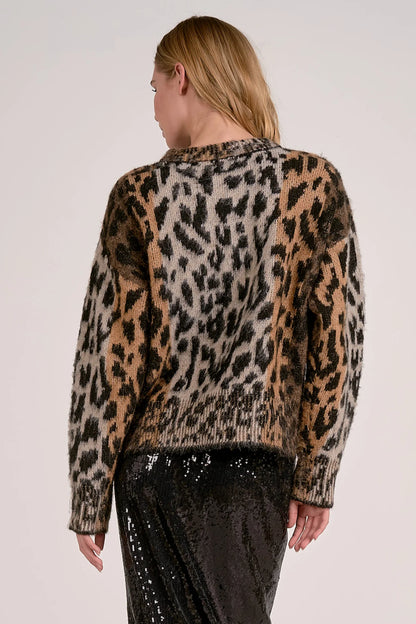 CREWNECK SWEATER IN BROWN CHEETAH BACK VIEW