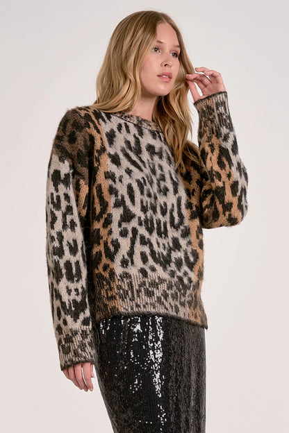 CREWNECK SWEATER IN BROWN CHEETAH SIDE VIEW
