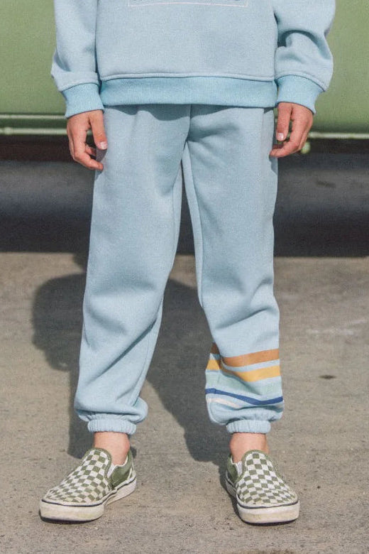 WYATT SCENIC JOGGER IN BLUE FRONT VIEW