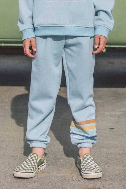 WYATT SCENIC JOGGER IN BLUE FRONT VIEW