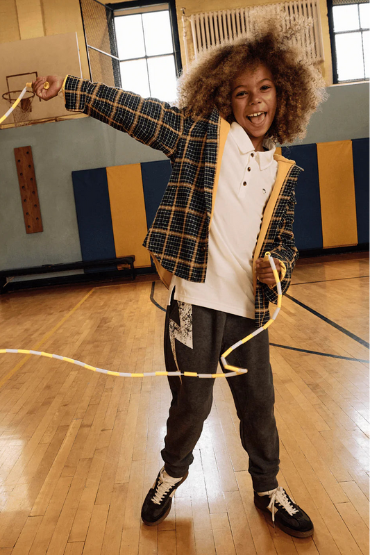 SIDEWALK SWEATS IN WASHED GREY FRONT VIEW