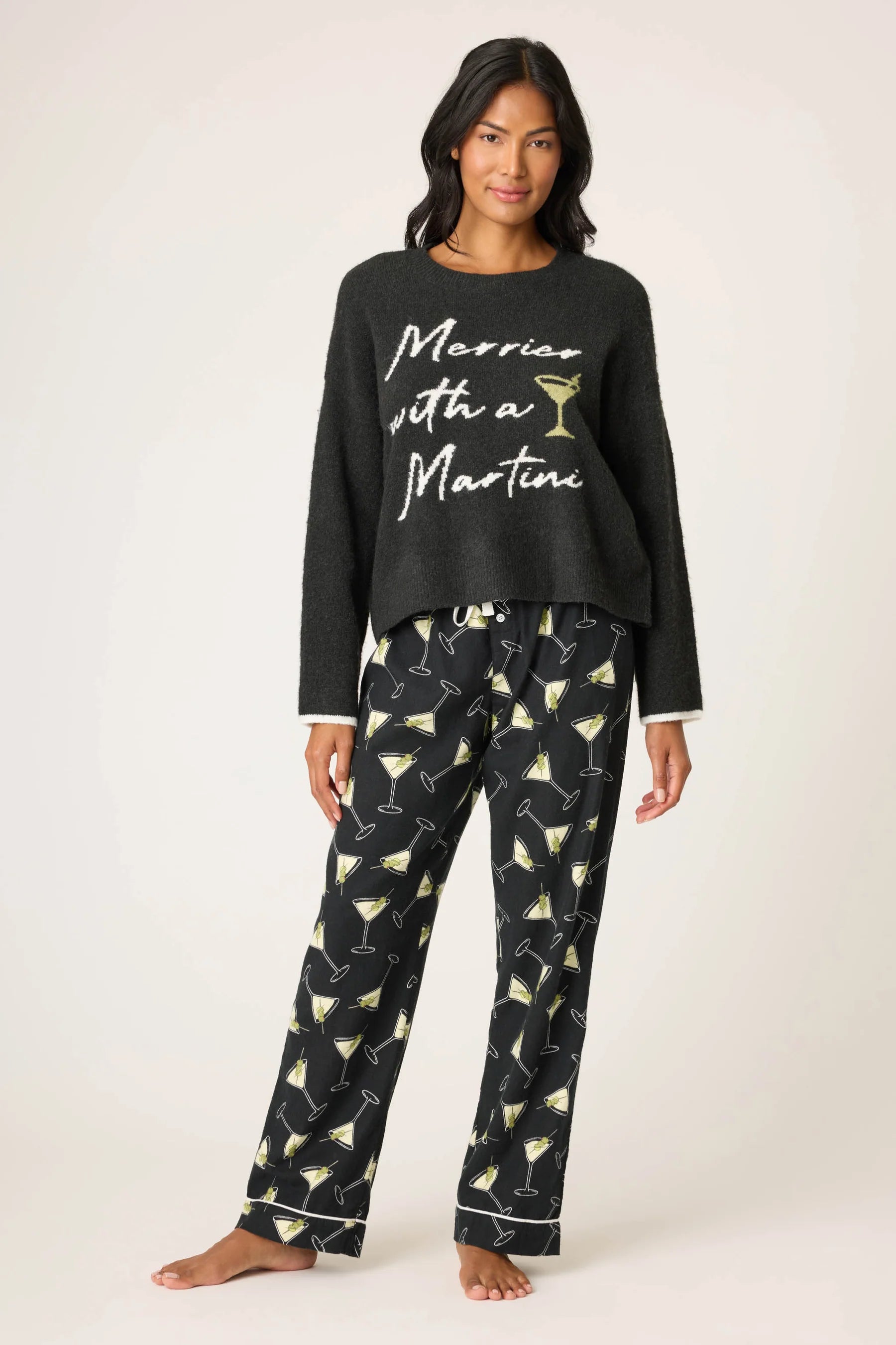 MERRIER WITH A MARTINI LONG SLEEVE IN BLACK FRONT VIEW