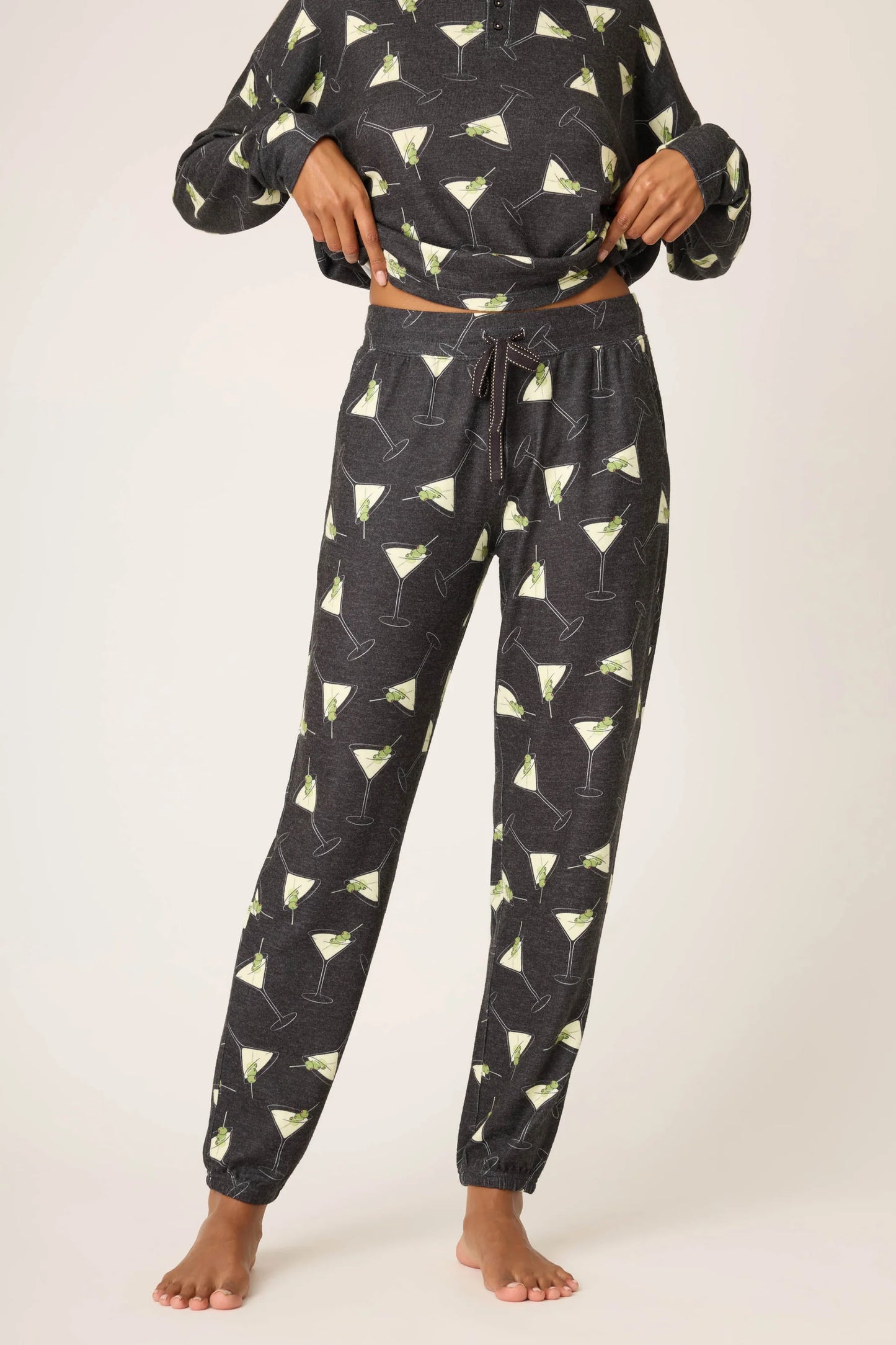 MERRIER MARTINI PANT IN BLACK FRONT VIEW