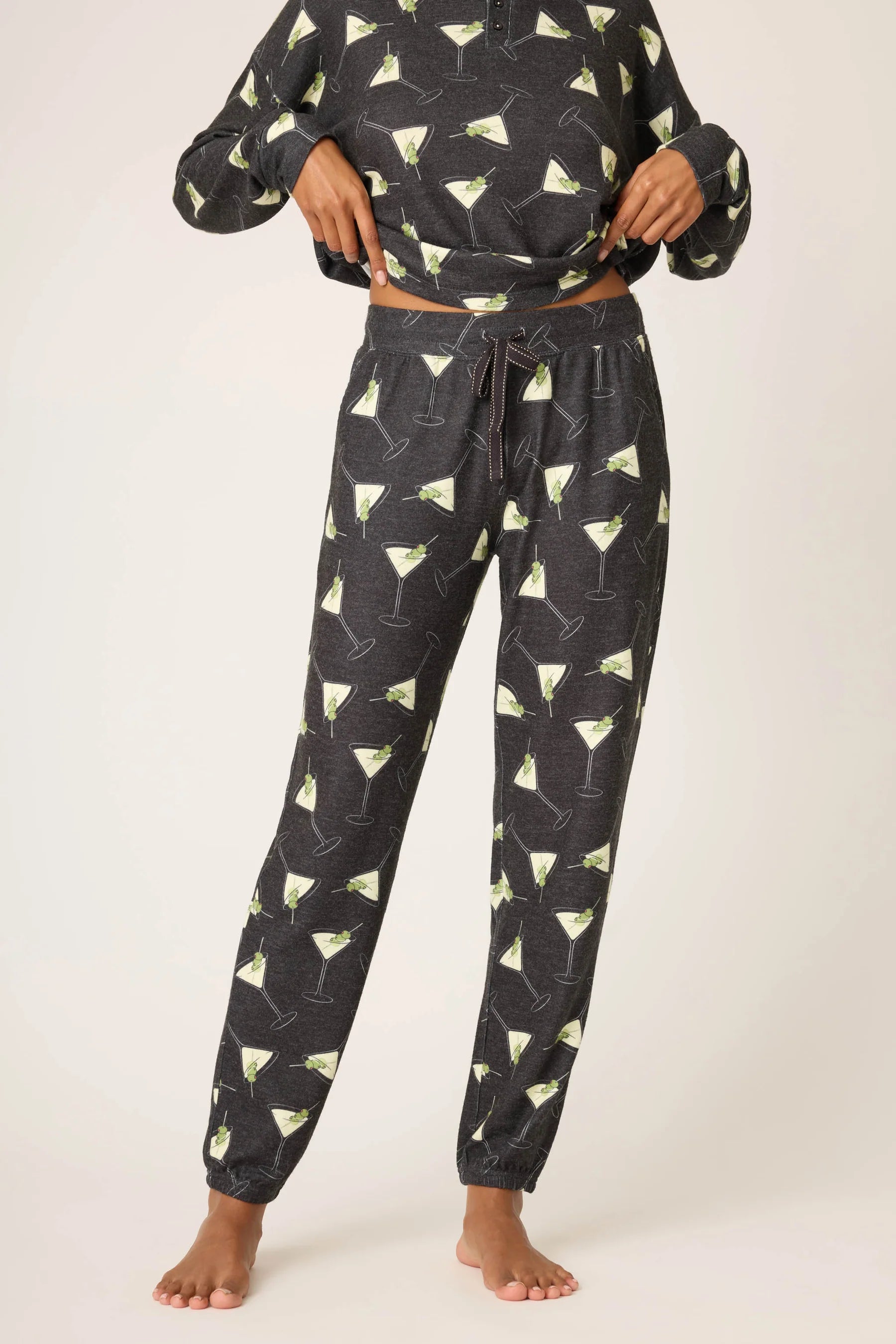 MERRIER MARTINI PANT IN BLACK FRONT VIEW
